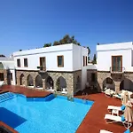 Hotel Saraya Bodrum 2*