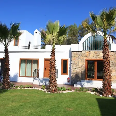 Saraya Bodrum 2* Yalikavak