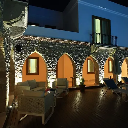 Saraya Bodrum 2* Yalikavak
