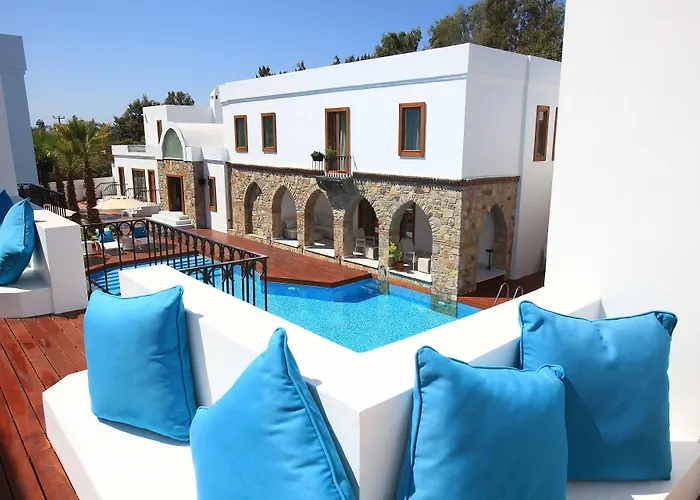 Otel Saraya Bodrum 2*